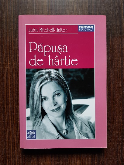 LuAn Mitchell Halter – Papusa de hartie