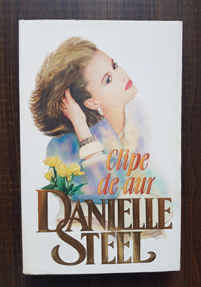 Danielle Steel – Clipe de aur