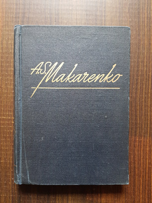 A. S. Makarenko – Povestiri si schite, Articole despre literatura, Corespondenta