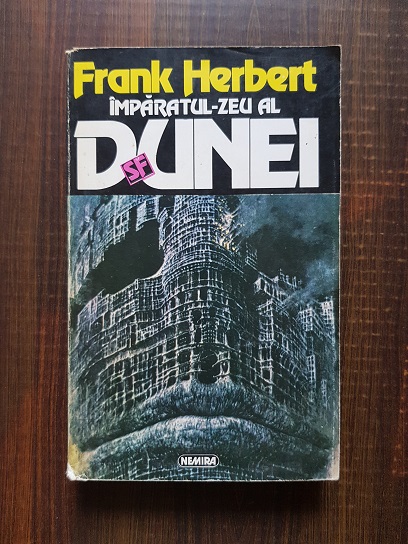 Frank Herbert - Imparatul zeu al Dunei