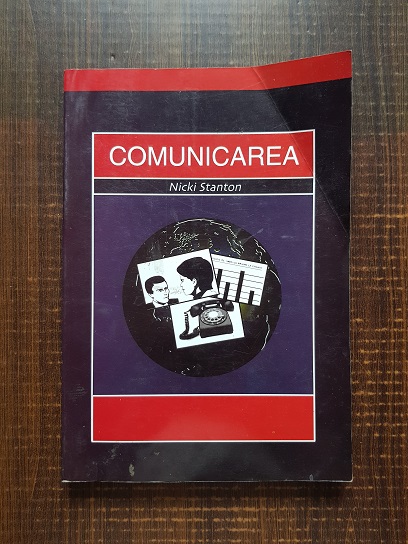 Nicki Stanton - Comunicarea