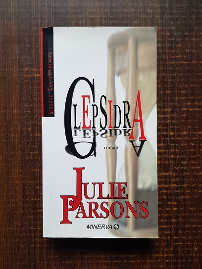 Julie Parsons – Clepsidra