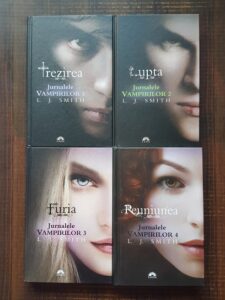 L. J. Smith - Jurnalele vampirilor 4 volume, seria completa (2010, editie cartonata)