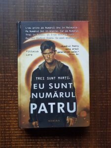 Pittacus Lore - Trei sunt morti. Eu sunt numarul patru