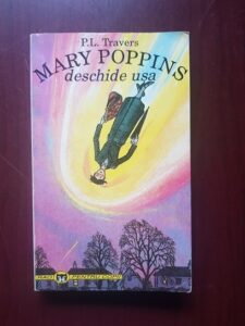 P. L. Travers - Mary Poppins deschide usa