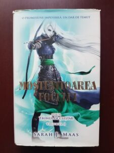Sarah J. Maas - Mostenirea focului. Tronul de clestar (2015, editie cartonata)