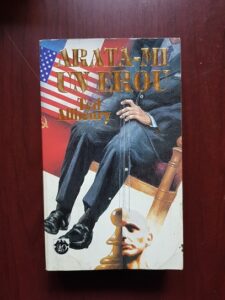 Ted Allbeury - Arata-mi un erou
