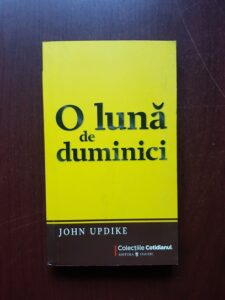 John Updike - O luna de duminici