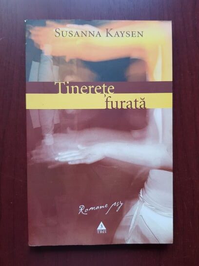 Susanna Kaysen - Tinerete furata