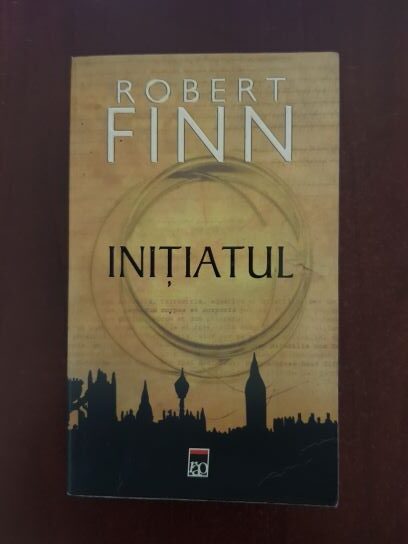 Robert Finn - Initiatul