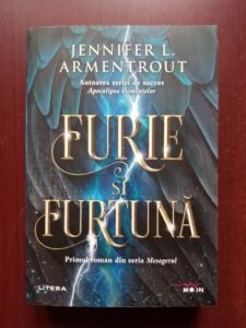 Jennifer L. Armentrout - Furie si furtuna
