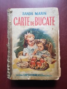 Sanda Marin - Carte de bucate (1943, editia a IX-a, necesita relegare)