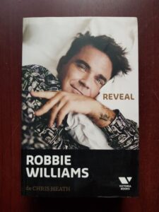 Chris Heath - Reveal Robbie Williams