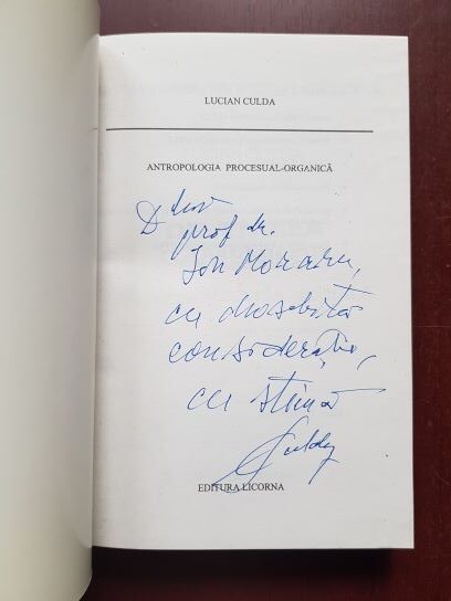 Lucian Culda - Devenirea oamenilor in procesualitatea sociala (1997, cu autograful si dedicatia autorului) - imagine 2