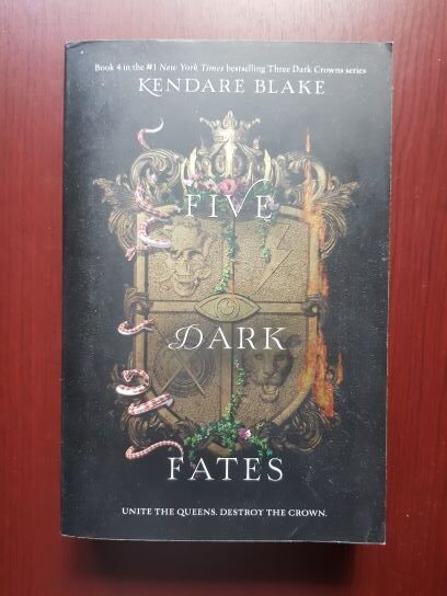 Kendare Blake - Five dark fates