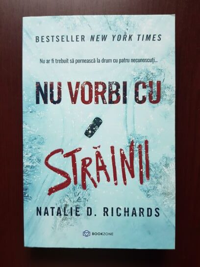 Natalie D. Richards - Nu vorbi cu strainii