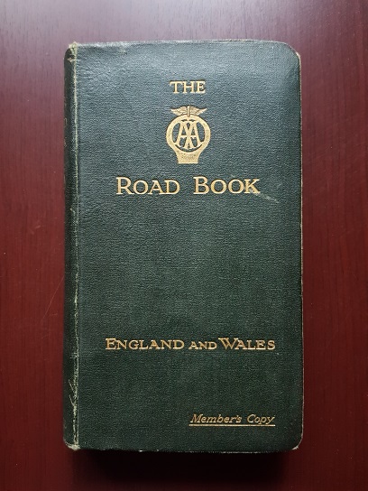 The Road Book of England and Wales with Gazetteer, Itineraries, Maps and Town Plans (1950)